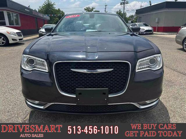 Photo of 2018 Maximum Steel Metallic Clearcoat Chrysler 300