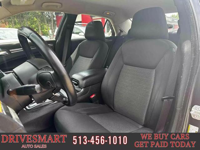 Photo of 2018 Maximum Steel Metallic Clearcoat Chrysler 300