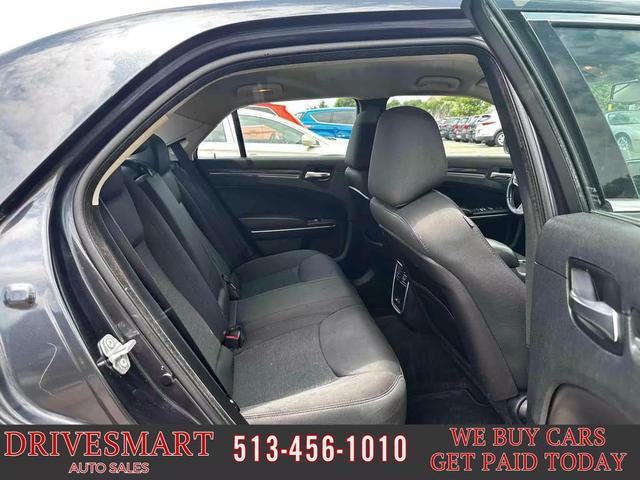 Photo of 2018 Maximum Steel Metallic Clearcoat Chrysler 300