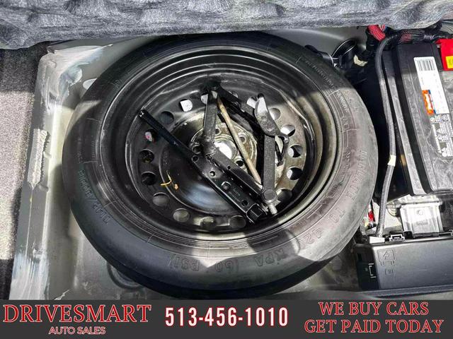 Photo of 2018 Maximum Steel Metallic Clearcoat Chrysler 300