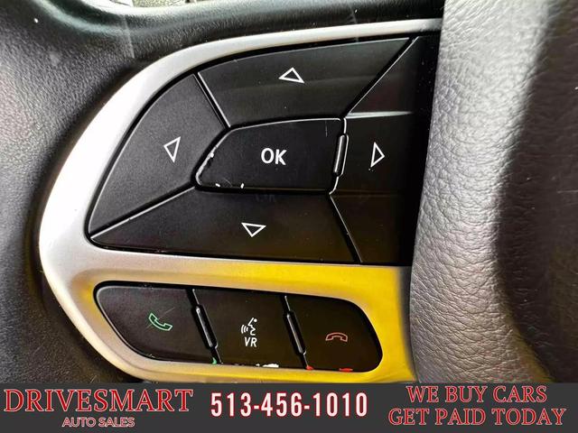 Photo of 2018 Maximum Steel Metallic Clearcoat Chrysler 300