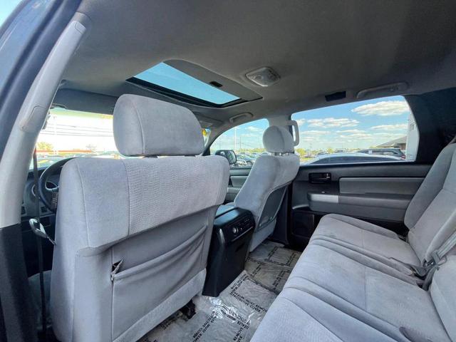 Photo of 2008 Slate Metallic Toyota Sequoia