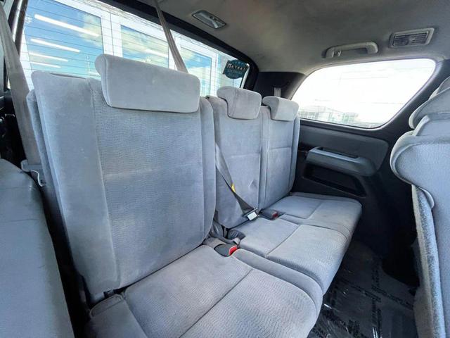 Photo of 2008 Slate Metallic Toyota Sequoia