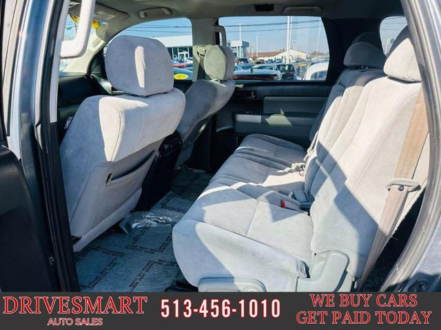 Photo of 2008 Slate Metallic Toyota Sequoia
