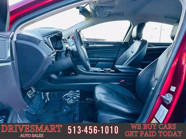 Photo of 2014 MAROON Ford Fusion