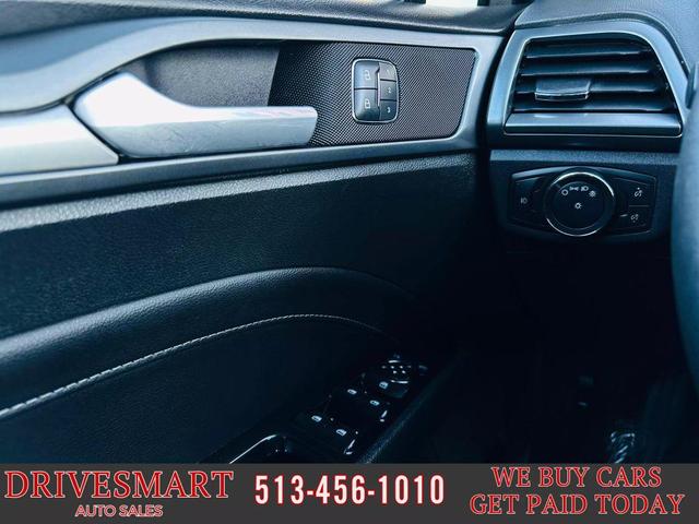 Photo of 2014 MAROON Ford Fusion