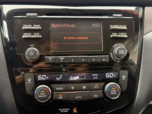 Photo of 2016 Gun Metallic Nissan Rogue