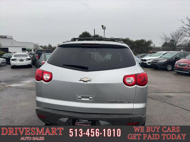 Photo of 2012 Silver Chevrolet Traverse