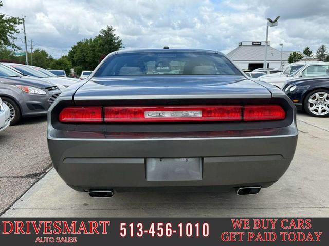 Photo of 2011 Silver Dodge Challenger