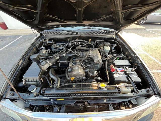 Photo of 2003 Black Sand Pearl Toyota Tacoma
