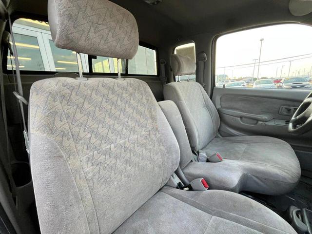 Photo of 2003 Black Sand Pearl Toyota Tacoma