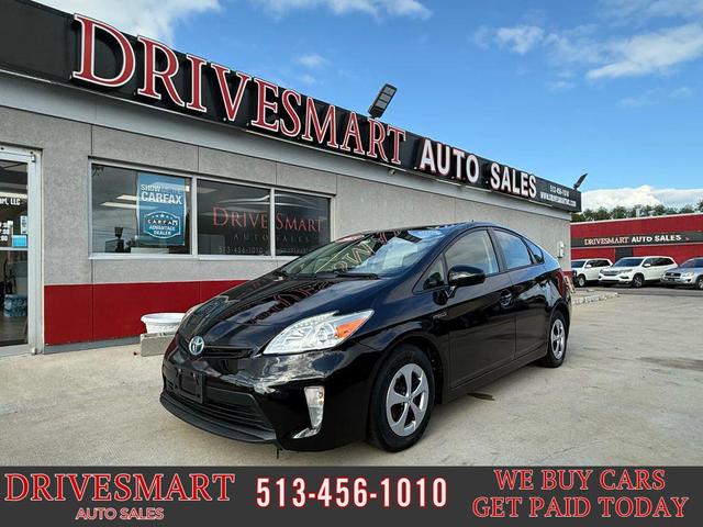 Photo of 2015 Winter Gray Metallic Toyota Prius
