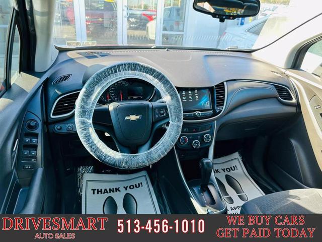 Photo of 2017 Crimson Metallic Chevrolet Trax