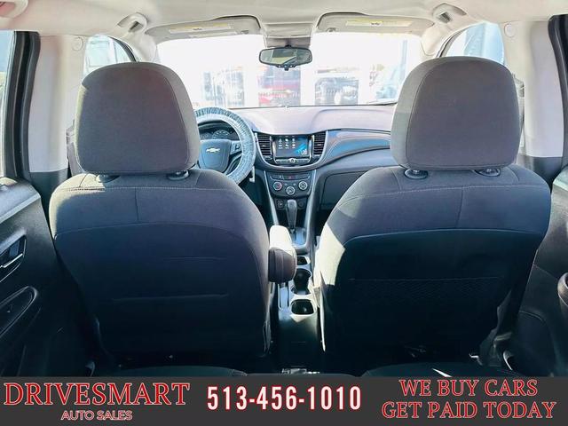 Photo of 2017 Crimson Metallic Chevrolet Trax