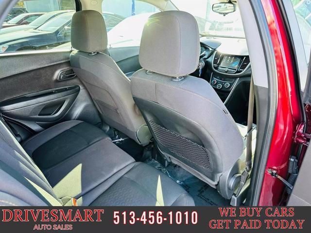 Photo of 2017 Crimson Metallic Chevrolet Trax