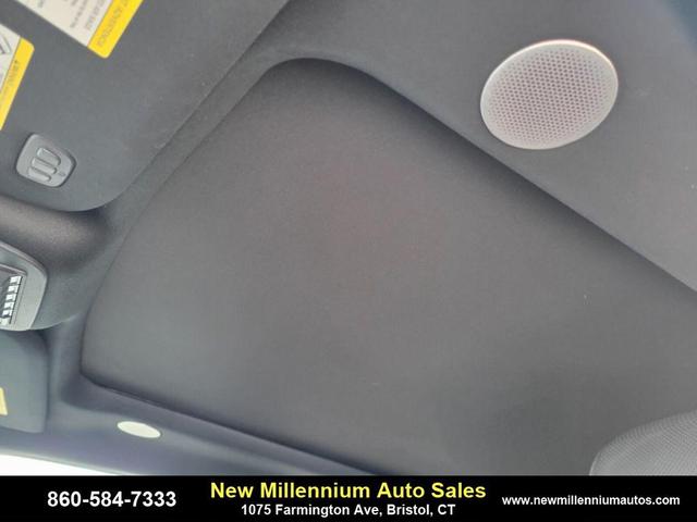 Photo of 2023 White Ford F-150