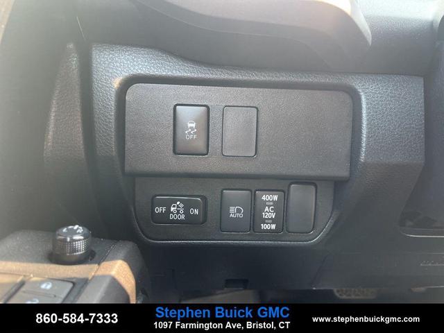 Photo of 2022 Gray Toyota Tacoma