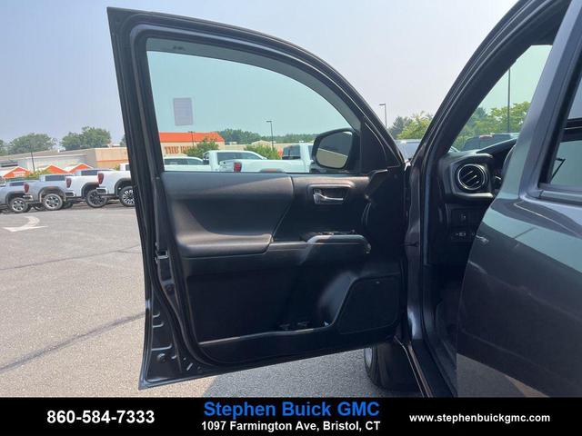 Photo of 2022 Gray Toyota Tacoma