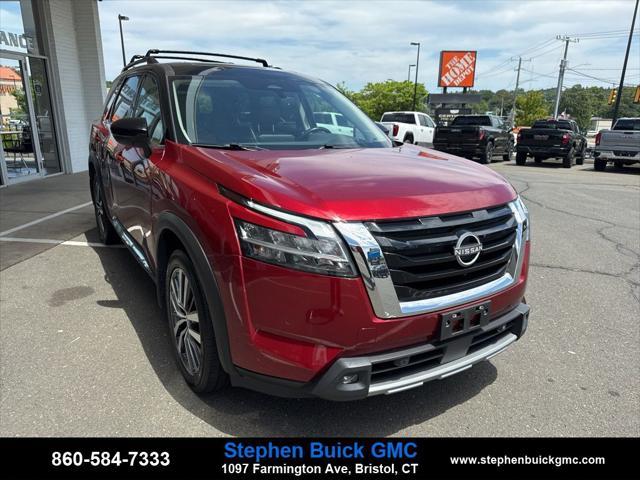 2022 Nissan Pathfinder