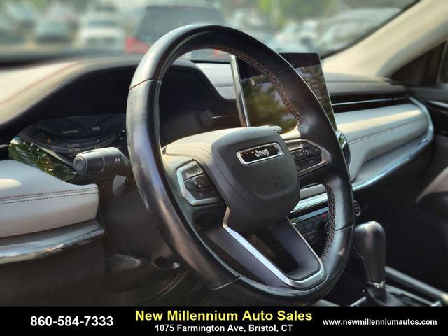 Photo of 2022 Sting-Gray Clearcoat Jeep Compass