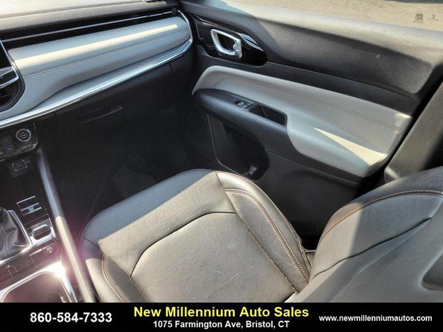 Photo of 2022 Sting-Gray Clearcoat Jeep Compass