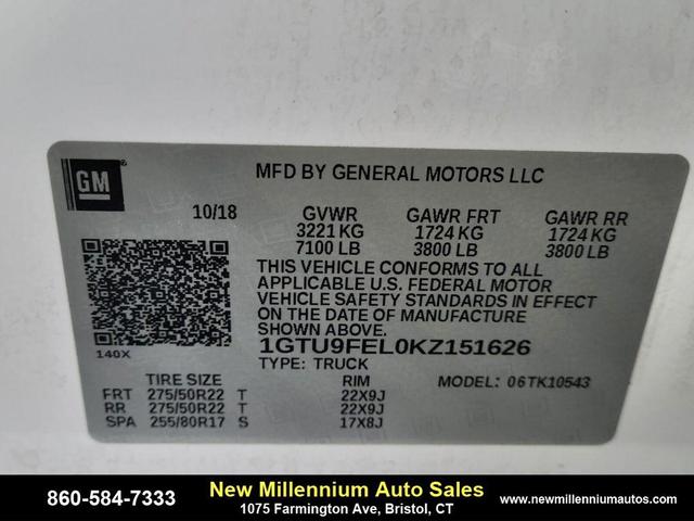 Photo of 2019 White Frost Tricoat GMC Sierra 1500