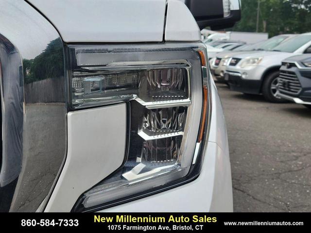 Photo of 2019 White Frost Tricoat GMC Sierra 1500