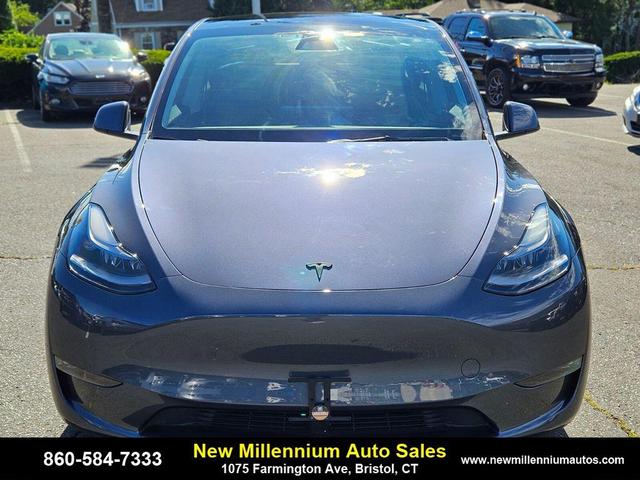Photo of 2023 Gray Tesla Model Y