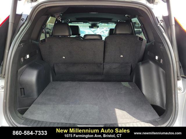 Photo of 2024 Lunar Silver Metallic Honda CR-V Hybrid