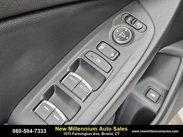 Photo of 2019 Platinum White Pearl Honda Accord