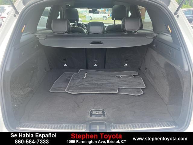 Photo of 2020 White Mercedes-Benz GLC 300