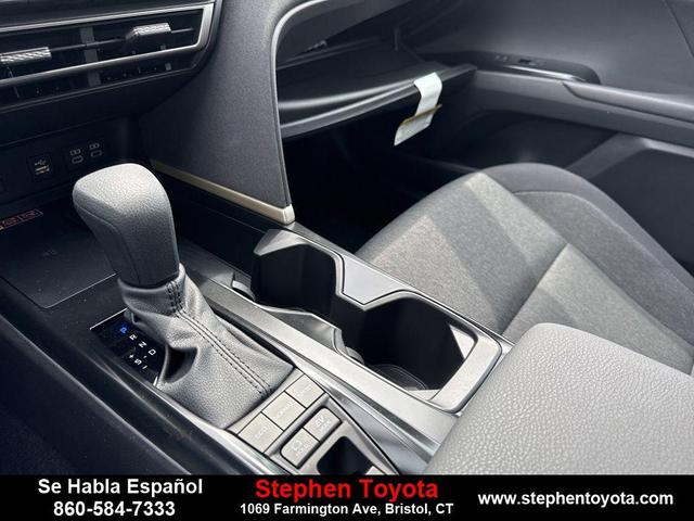 Photo of 2025 Midnight Black Metallic Toyota Camry