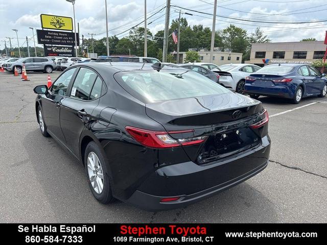 Photo of 2025 Midnight Black Metallic Toyota Camry