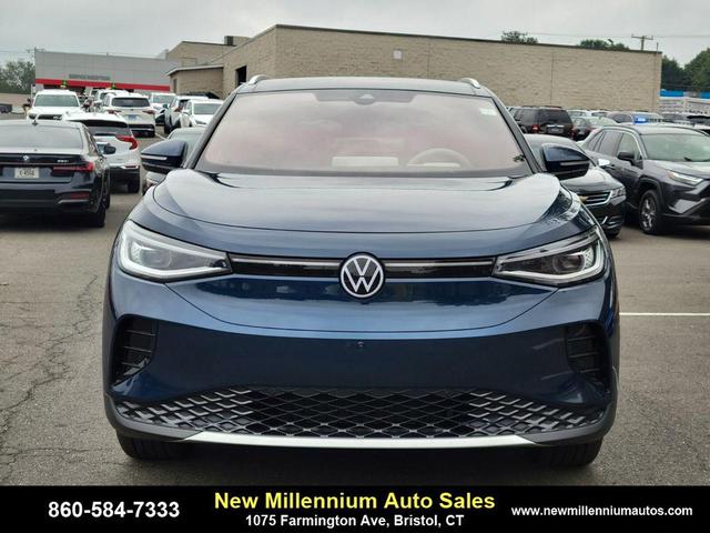Photo of 2023 Gray Volkswagen ID.4