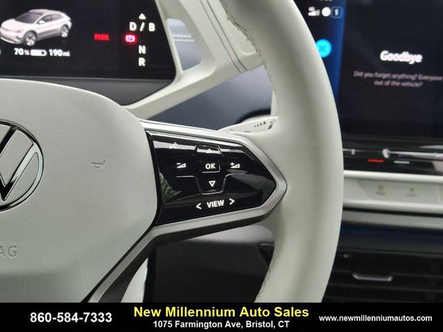 Photo of 2023 Gray Volkswagen ID.4