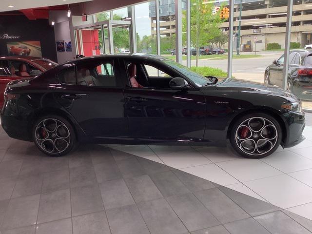 Photo of 2025 Vulcano Black Metallic Alfa Romeo Giulia