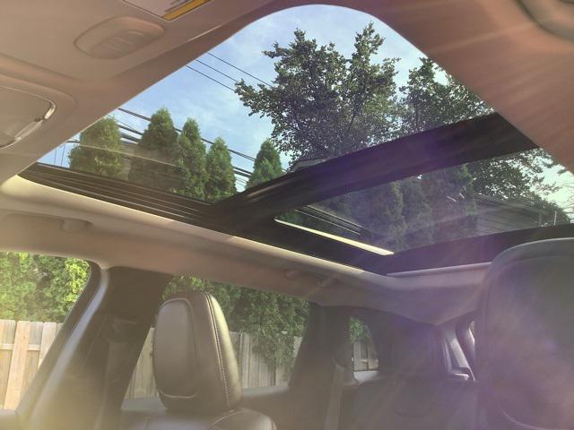 Photo of 2014 Granite Crystal Metallic Clearcoat Jeep Cherokee