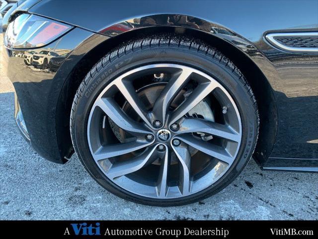 Photo of 2024 Santorini Black Metallic Jaguar XF