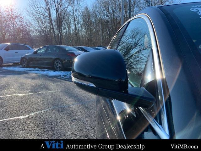 Photo of 2024 Santorini Black Metallic Jaguar XF