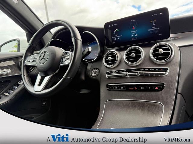 Photo of 2022 Polar White Mercedes-Benz GLC 300
