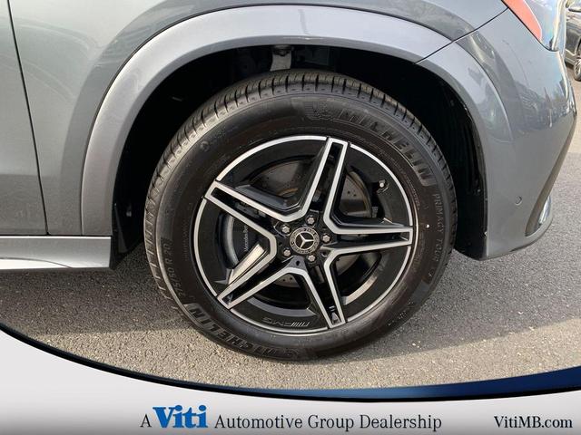 Photo of 2024 Selenite Gray Metallic Mercedes-Benz GLE 350