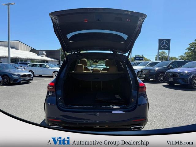 Photo of 2024 Twilight Blue Metallic Mercedes-Benz GLE 350