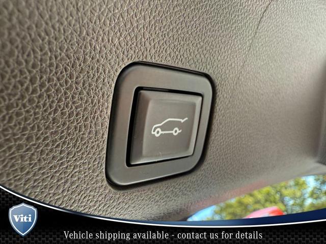 Photo of 2022 Crystal White Tricoat Cadillac Escalade