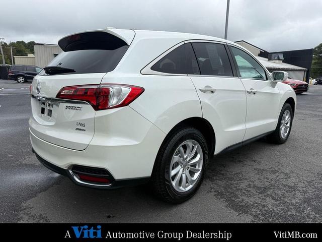 Photo of 2016 White Diamond Pearl Acura RDX
