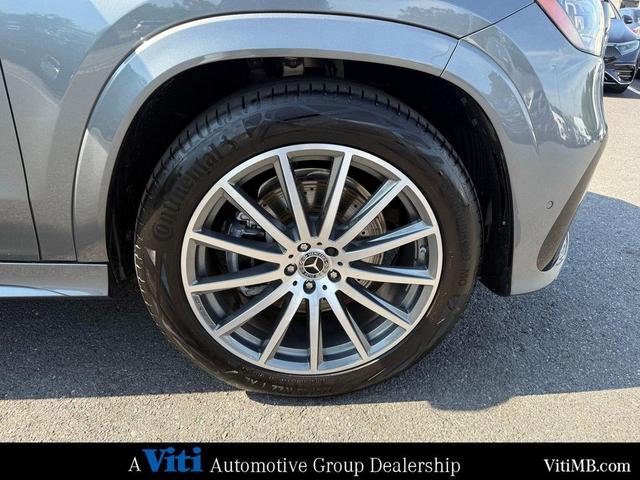 Photo of 2025 Selenite Grey Metallic Mercedes-Benz GLS 450