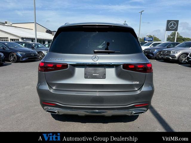 Photo of 2025 Selenite Grey Metallic Mercedes-Benz GLS 450