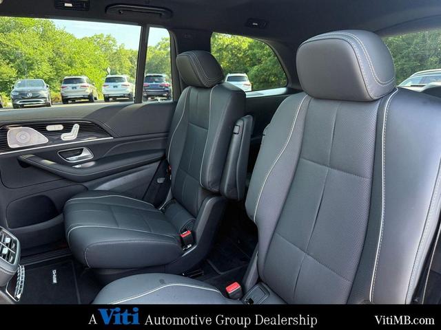 Photo of 2025 Selenite Grey Metallic Mercedes-Benz GLS 450