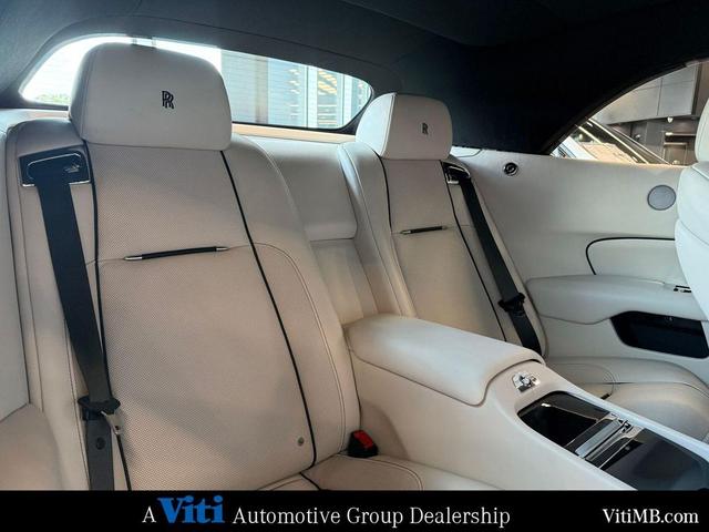 Photo of 2020 Arctic White Rolls-Royce Dawn