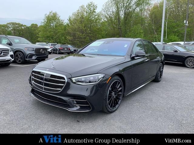 Photo of 2025 Graphite Grey Metallic Mercedes-Benz S-Class