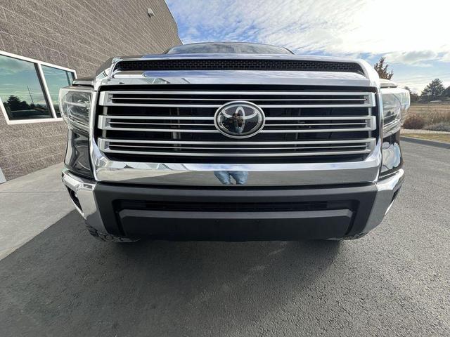 Photo of 2020 Midnight Black Metallic Toyota Tundra